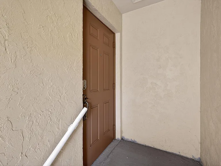 12416 Fl A1aalt P2 #P2 — Photo 26
