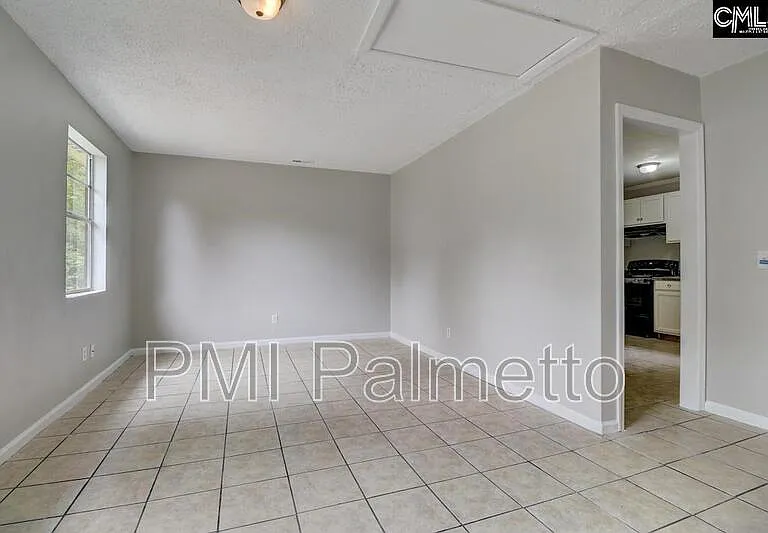 329 Saddlefield Rd — Photo 14
