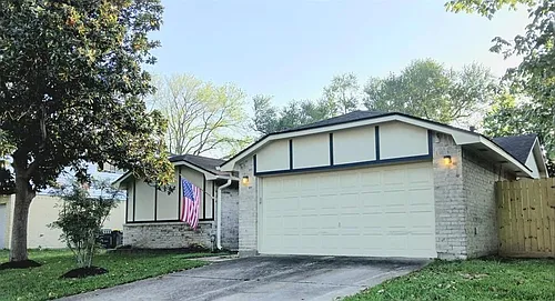 1126 E Brompton Dr Photo 1 1126 E Brompton Dr Photo 1