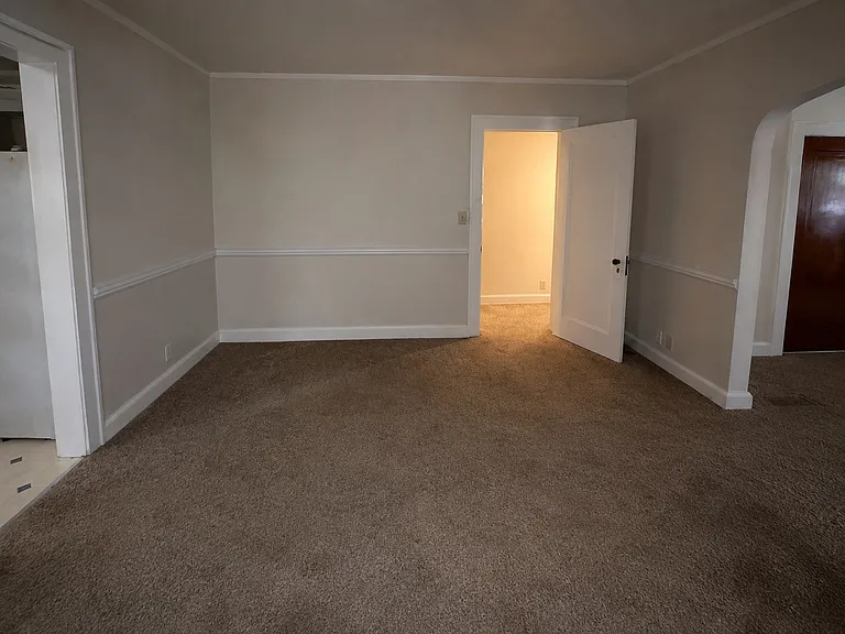 1320 Broad Blvd #1 — Photo 5