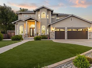 169 Pacific Heights Dr, Santa Rosa, CA 95403