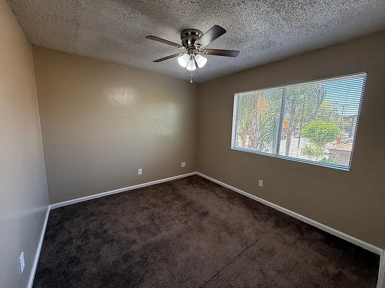 1720 Orange St — Photo 8