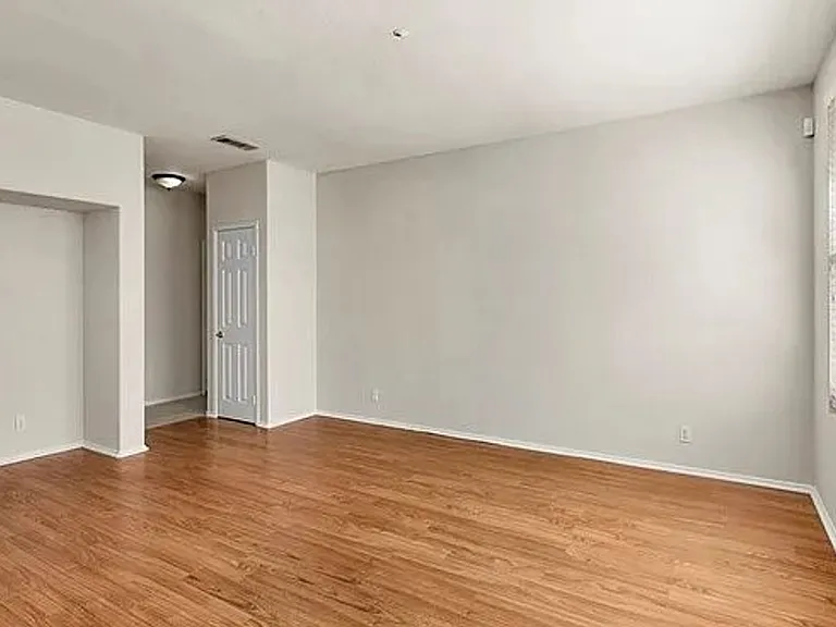 308 Bella Terra — Photo 9