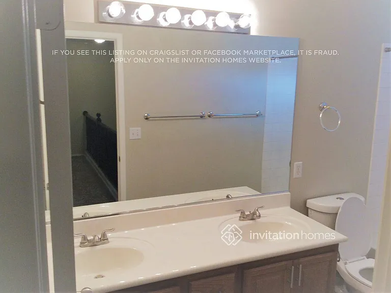 7839 Meandering Path Ave — Photo 10