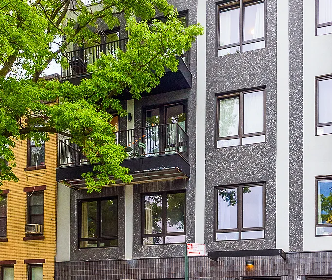 209 Troy Ave #4L — Photo 14