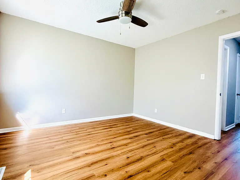 6 Almond Ct #3C — Photo 5