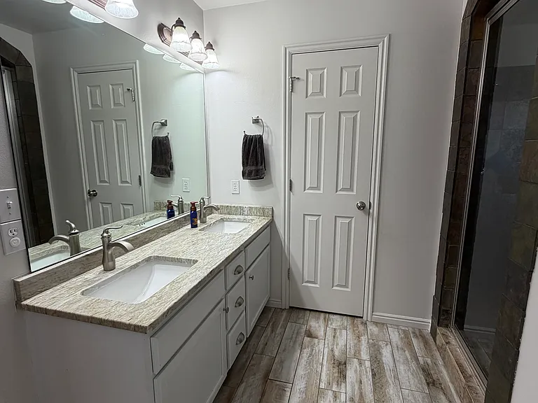 1831 S 550th St W — Photo 25