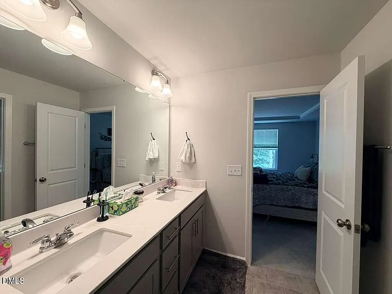 319 Aster Bloom Ln — Photo 10