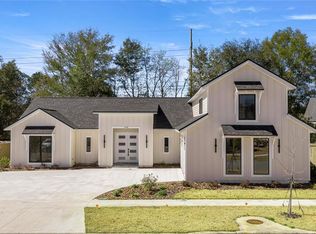 1044 SW 120th Dr, Gainesville, FL 32607