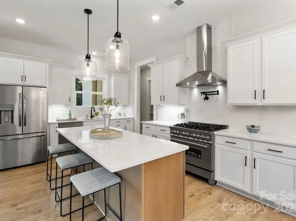 1025 Baylor Grove Rd, Monroe, NC 28112