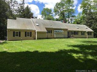 75 Ridgecrest Rd, Stamford, CT 06903