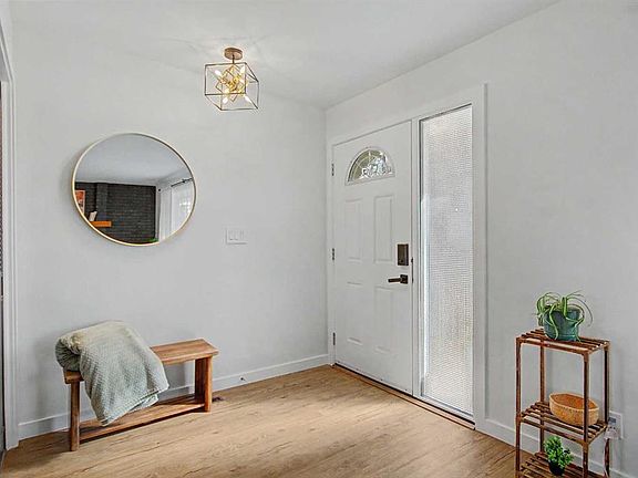 4th image of 416 S Allston Ave SE