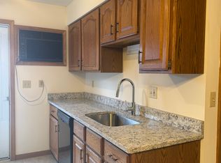 102 Maple Ave APT 4, Greenville, PA 16125