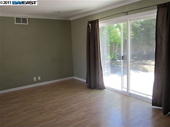 5th image of 8526 Bandon Dr