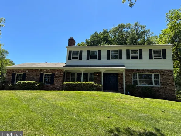 3602 Grosvenor Dr, Ellicott City, MD 21042