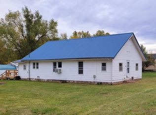 100 E C Ave, Livonia, MO 63551