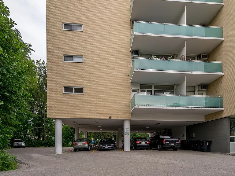 240 Oriole Pkwy #50057A-705 — Photo 14