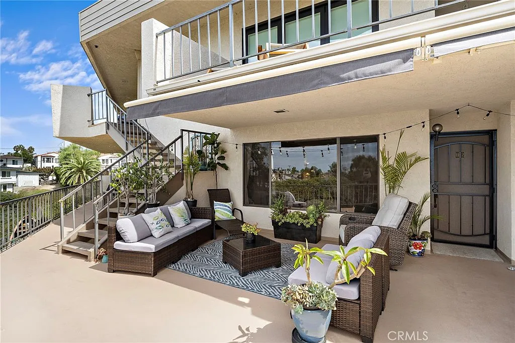 3 bed, 1800 sqft, $7,500 — Photo 4