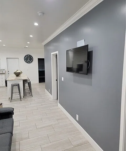 4556 Fisher St — Photo 5