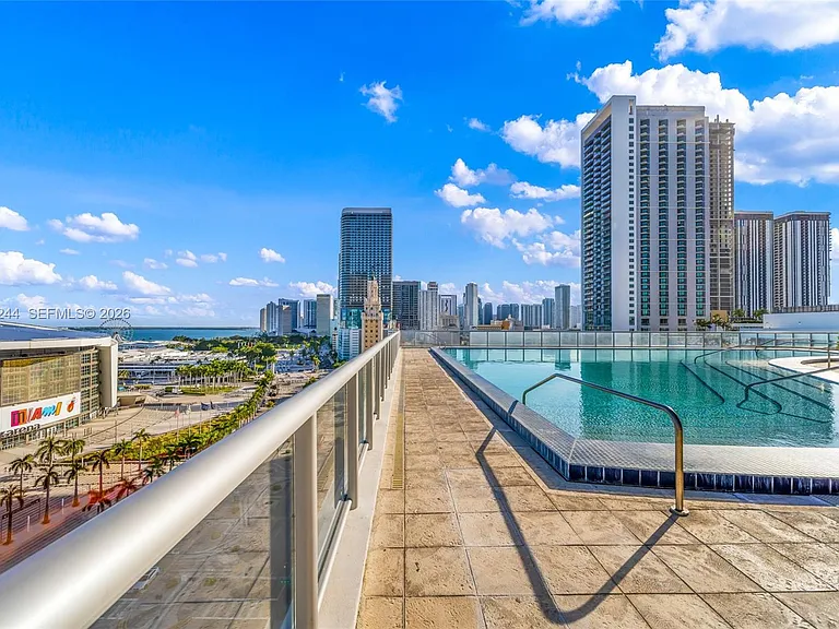 888 Biscayne Blvd #3907 — Photo 45