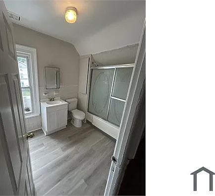 288 Hanover St #2 — Photo 7
