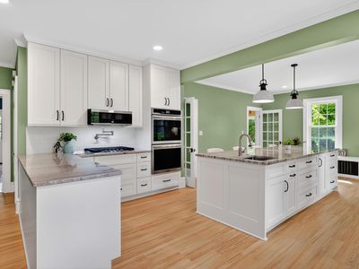 557 S Ellison Ln, Waynesboro, VA, 22980