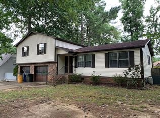 1211 Teenajo Dr SE, Huntsville, AL 35803
