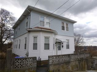 29 Christopher St, Providence, RI 02904