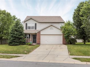 104 Brixton Woods Blvd, Pittsboro, IN