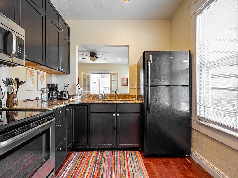 105 S Fielding Ave — Photo 6