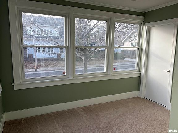 5th image of 135 W Hanssler Pl