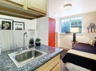 Cozy Studios near Seattle U!, Seattle, WA 98122