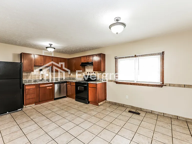 1086 Elda Ln — Photo 7