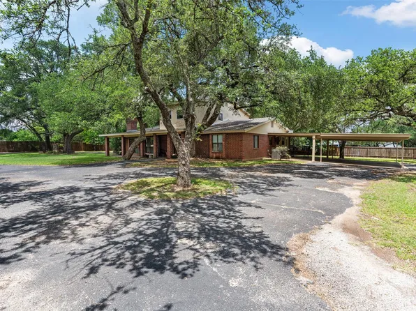 455 Robin Ln, Bertram, TX 78605