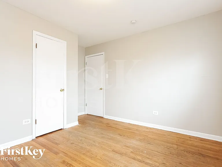 3028 W 141st St — Photo 6