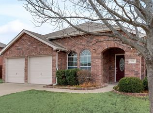 220 Spruce Trl, Forney, TX 75126