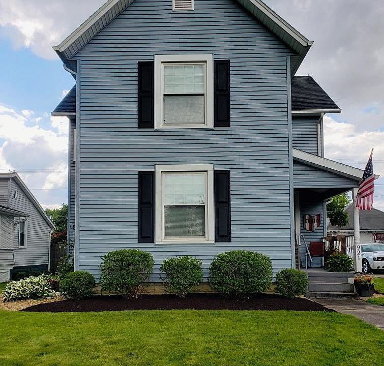 1st image of 921 S Walnut St