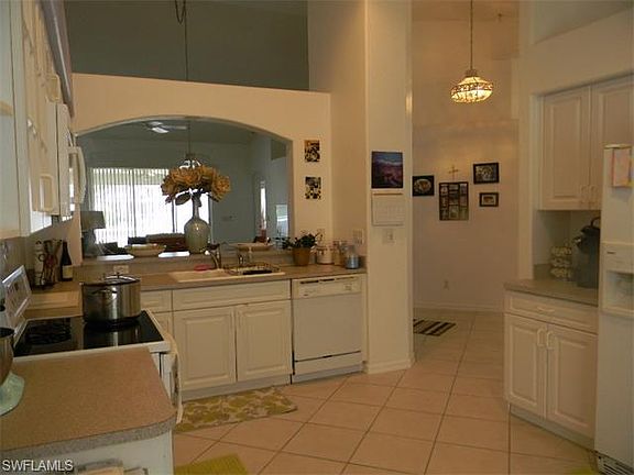 3rd image of 8224 Ibis Cove Cir #B-217