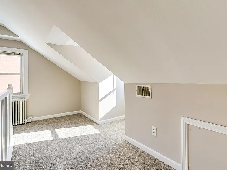 530 E Alexandria Ave — Photo 26