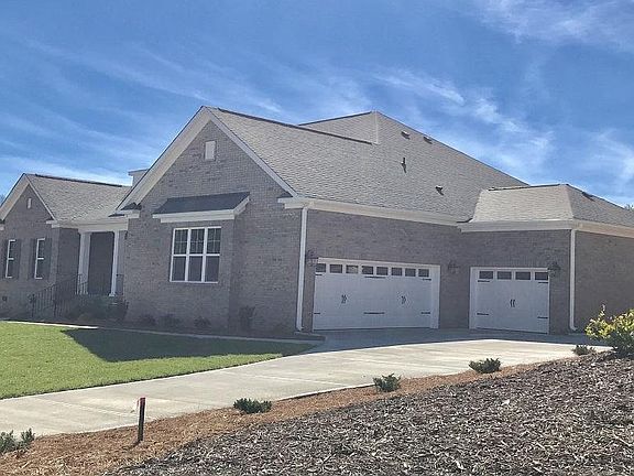 Single Level Floor Plan