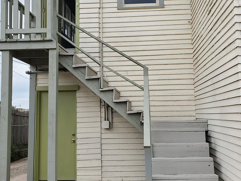 1230 NW 28th St #1230 — Photo 24