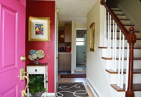 4th image of 70 Woodmont Ave