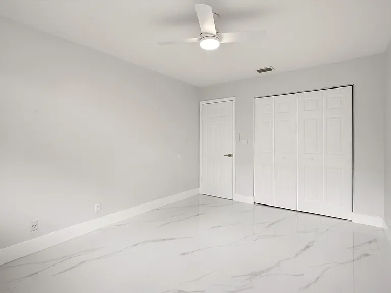 1786 SW 22nd St #1 — Photo 12