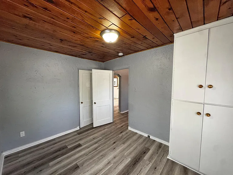 426 Headingly Ave NW #A — Photo 9