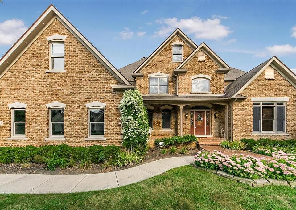 1st image of 13872 Paragon Dr NW