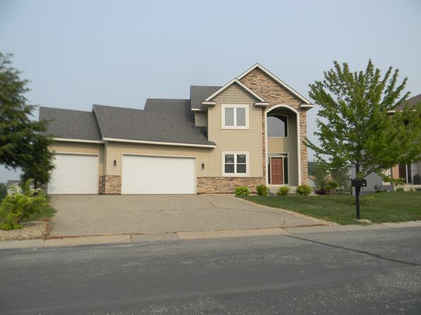1012 Harvest Dr SW