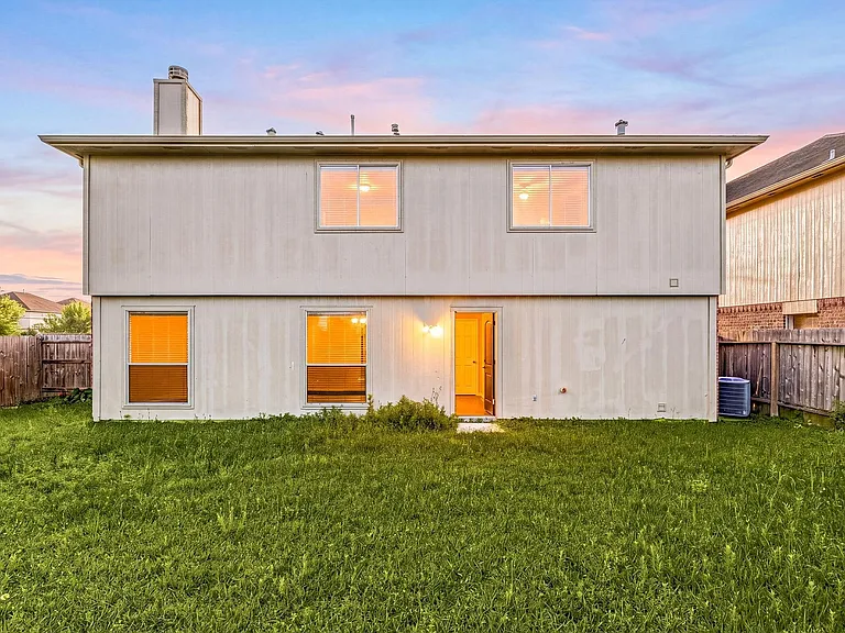21039 Vista Trail Ct — Photo 2