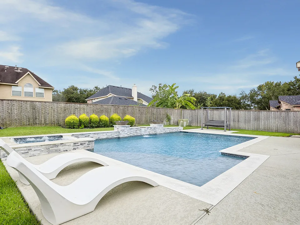 14002 Garden Brook Ct