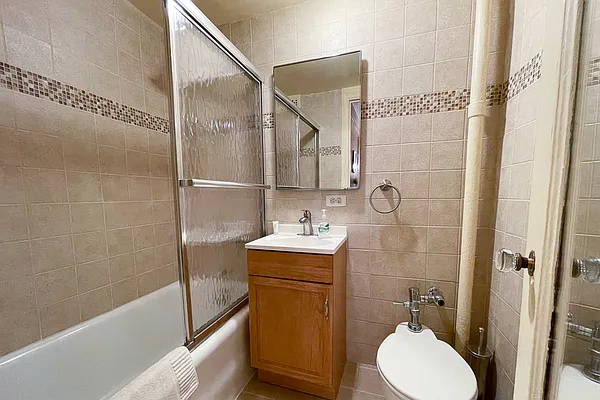 Rented by Corcoran | media 16