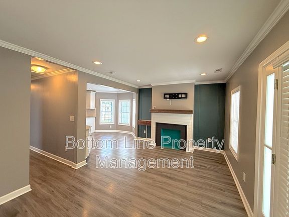 5th image of 1216 Jackson Rd